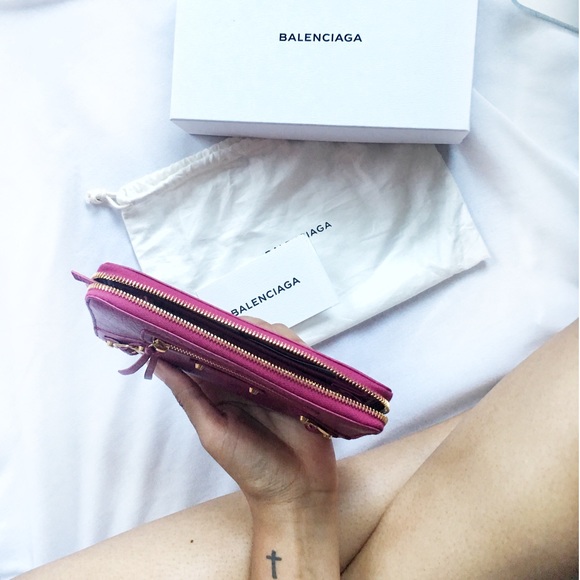 🌸SOLD🌸Balenciaga Continental Wallet Clutch - Picture 4 of 8